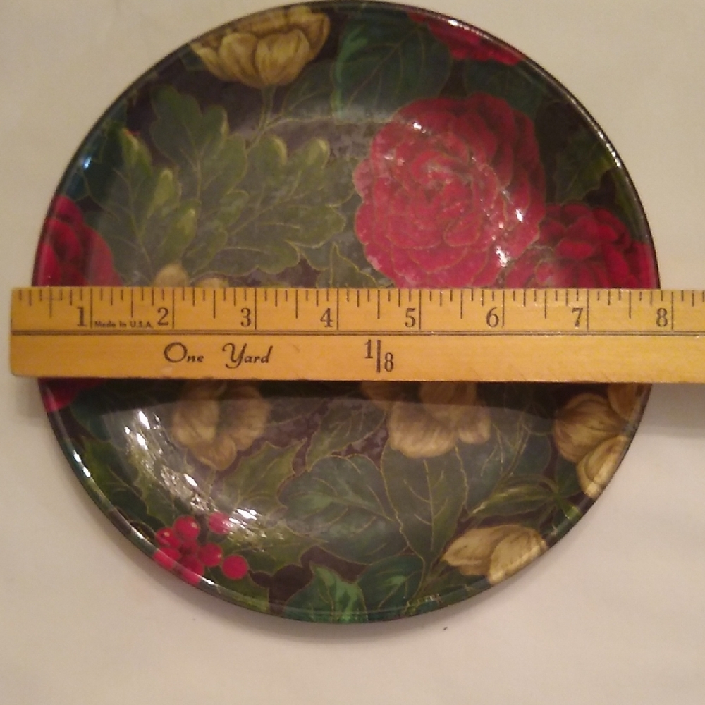Floral Holiday Decor Plate Set - Picture 5 of 6